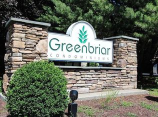 16 Greenbriar Dr APT C, Farmington, CT 06032