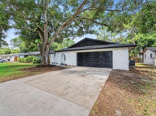 13748 Audrey Ln, Largo, FL 33771