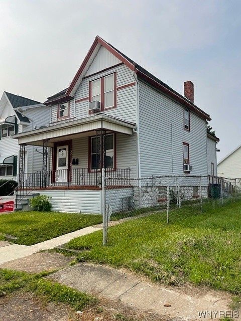 1st image of 34 Harlow Pl