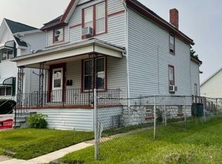 34 Harlow Pl, Buffalo, NY 14208