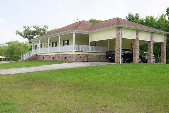 2nd image of 9572 Barataria Blvd