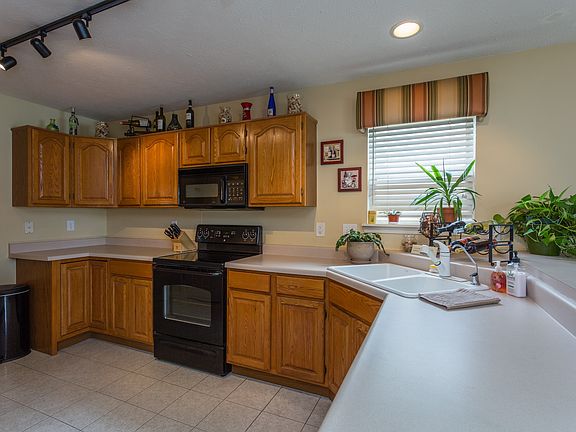 5th image of 10336 Glenn Abbey Ln