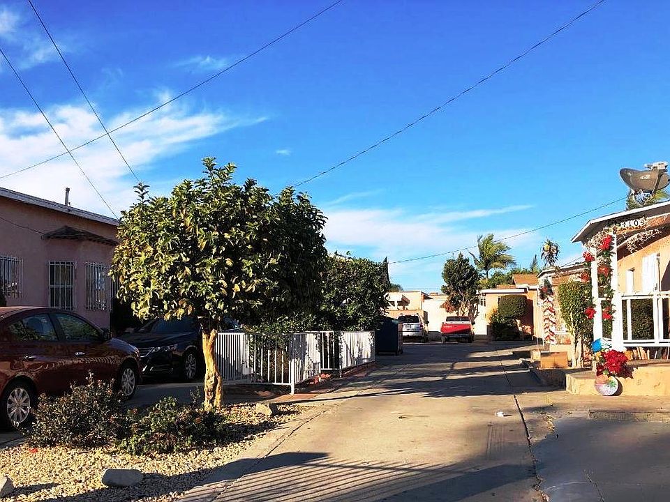 1st image of 4105 Santa Ana St #1/2