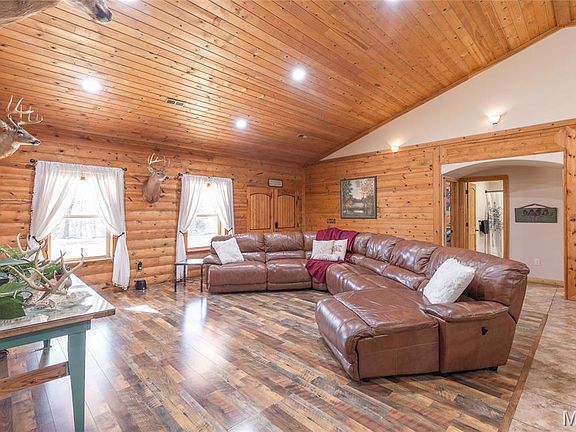 5th image of 27655 Sandy Dr