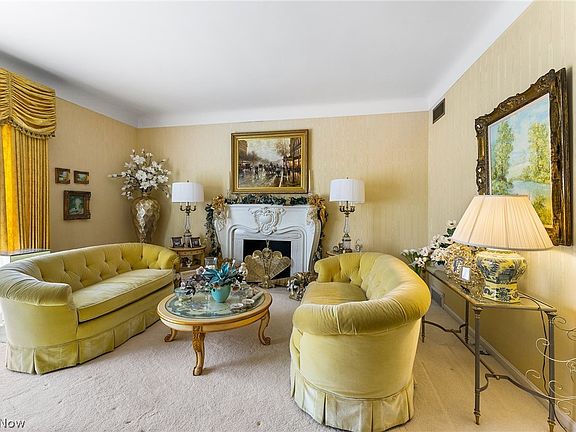 5th image of 5687 Lamplighter Dr
