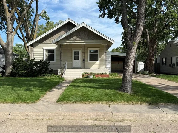 210 W 16th St, Grand Island, NE 68801