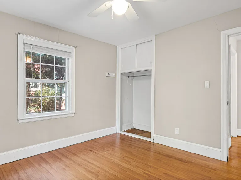 2126 Arnold Dr — Photo 17