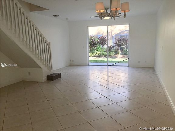 2nd image of 3867 San Simeon Cir #3867