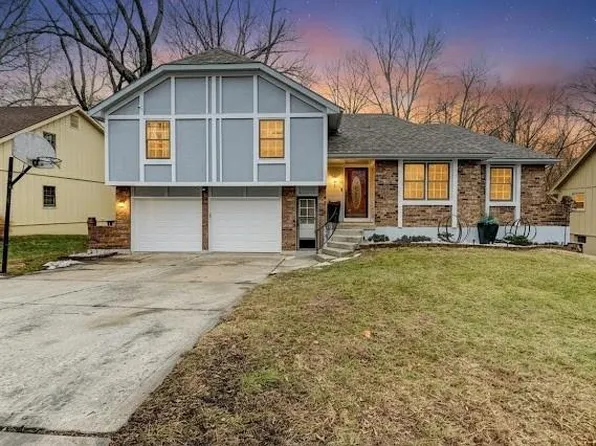 1511 NE 99th St, Kansas City, MO 64155