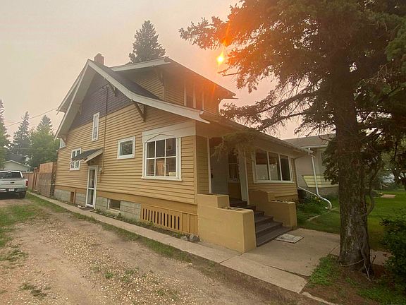 4th image of 5134 50th Ave