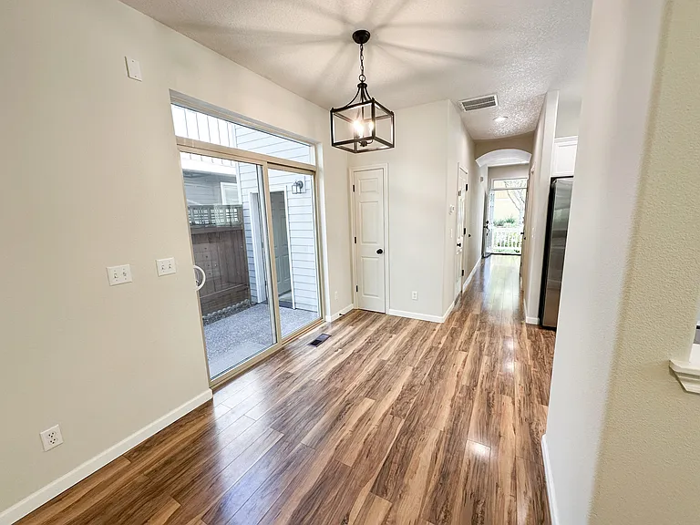 15759 SW Harvester Ln — Photo 6