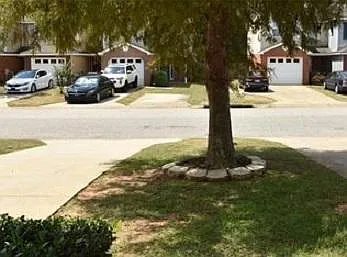 111 S Springview Dr — Photo 4