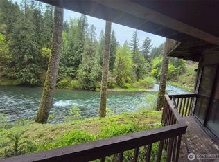 2727 Kalama River Road, Kalama, WA 98625