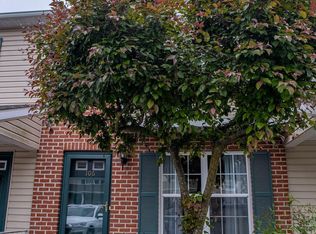 106 Pebble Ln, Bellefonte, PA
