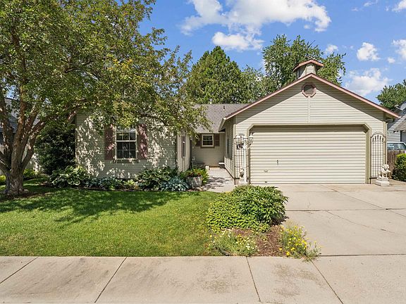 3rd image of 2767 N Westland Pl