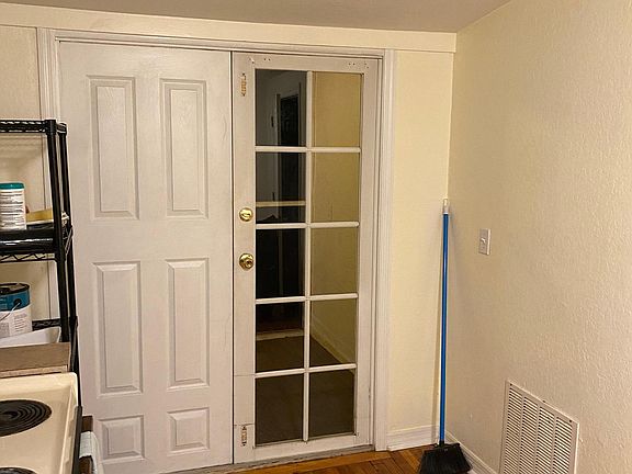5th image of 6801 Dartmouth Ave N