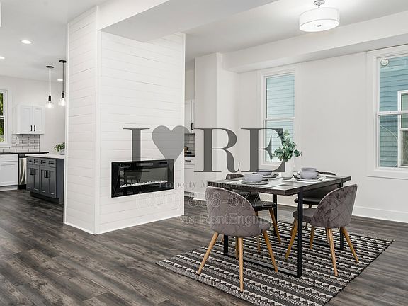 3rd image of 966 Wilson Ave