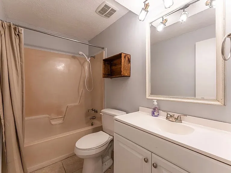 2118 S Suprema Ave — Photo 13