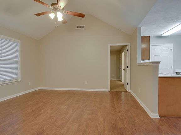 5th image of 1100 Stonegate Ct