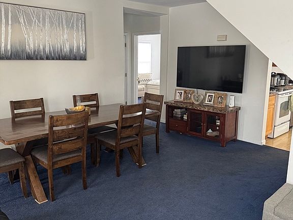 4th image of 19 Ames Pl