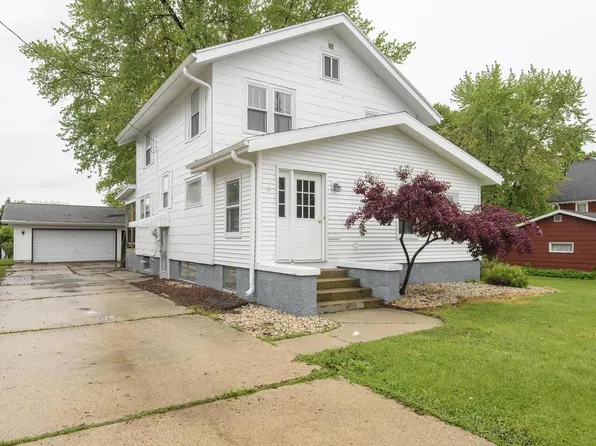 515 West 3rd STREET, Beaver Dam, WI 53916