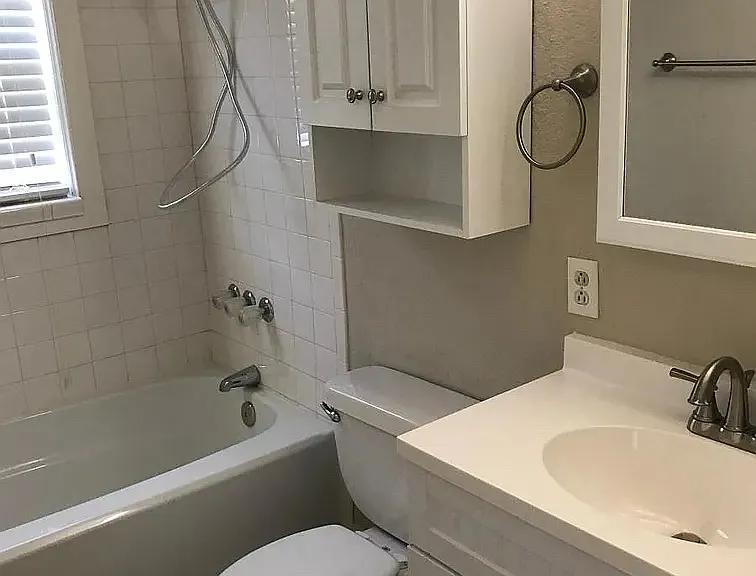 2307 N Gatewood Ave — Photo 6