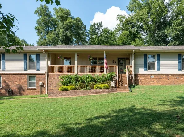 107 Fawn Ct, Hendersonville, TN 37075