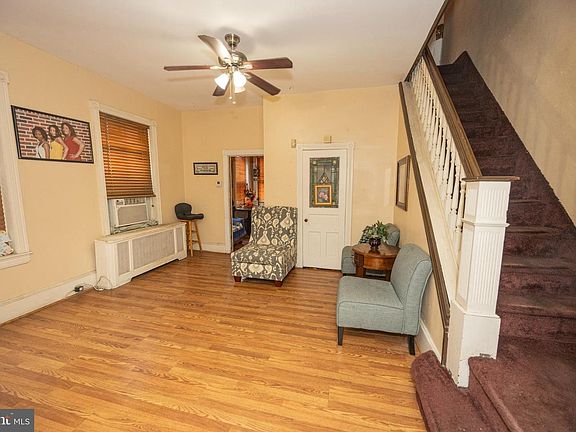 4th image of 117 E Wellens Ave