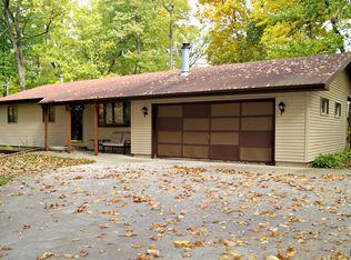 1258 Clairville Rd, Oshkosh, WI 54904