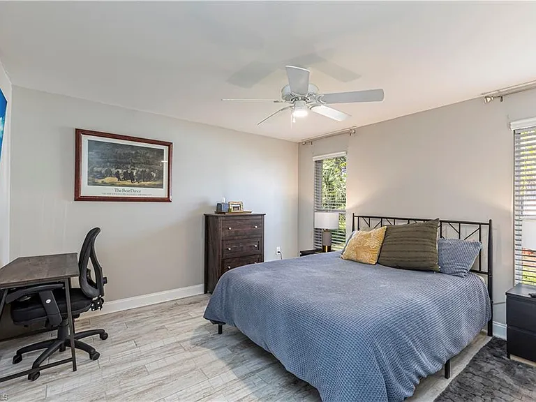 117 Big Springs Dr — Photo 30