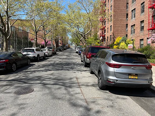 Rented by Royal House Realty, Inc. | media 13