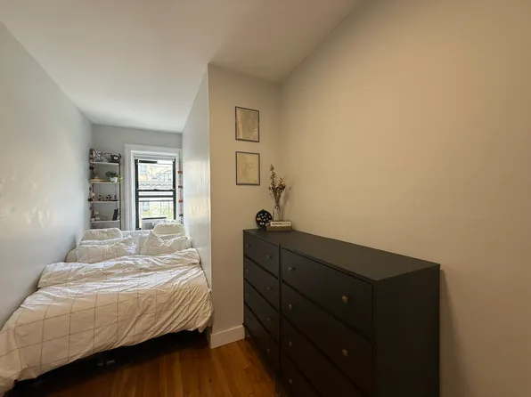 468 West 142nd Street image 10 of 15