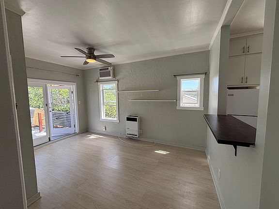 4th image of 1336 N June St