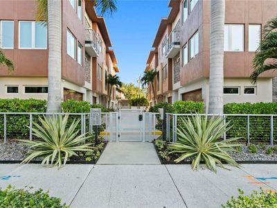 153 5th Ave NE, Saint Petersburg, FL, 33701