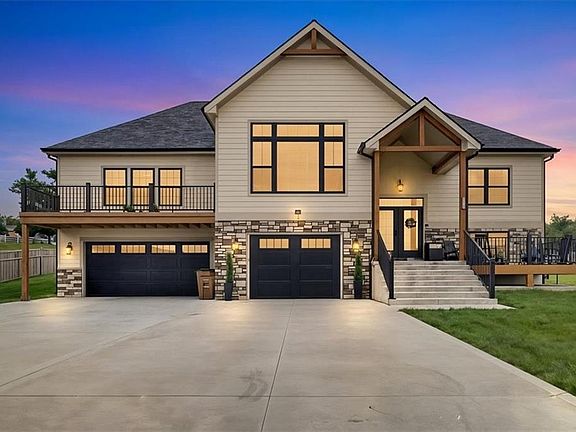 2nd image of 1603 Birdie Cir