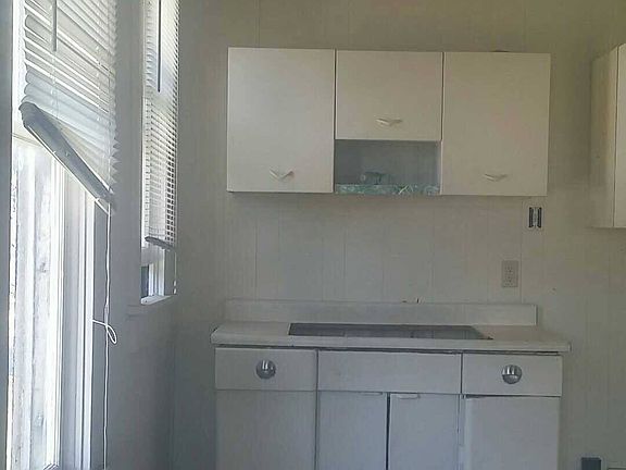 5th image of 920 N 7th St #Duplex