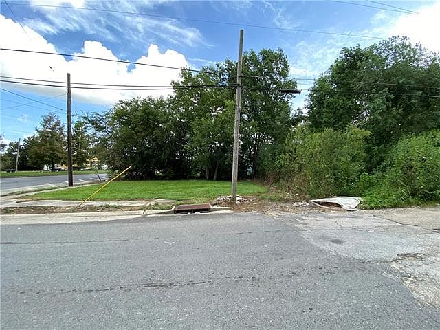 2nd image of 2836 N Rocheblave St