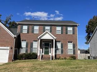 104 Ackley Ct, Cary, NC 27513