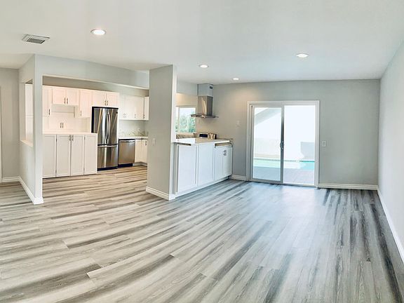 3rd image of 1807 11th St APT E