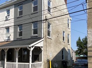 220 Pearl St, Norristown, PA 19401