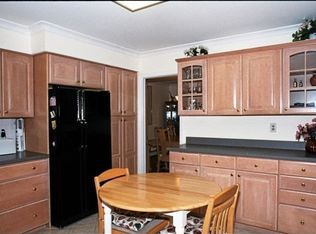 228 Stirling Rd, Watchung, NJ 07069