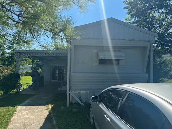 602 Willowview Dr, La Vergne, TN 37086