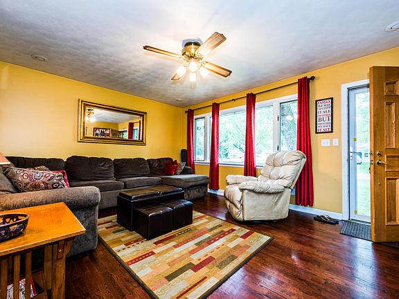 5th image of 5972 Ponderosa Dr