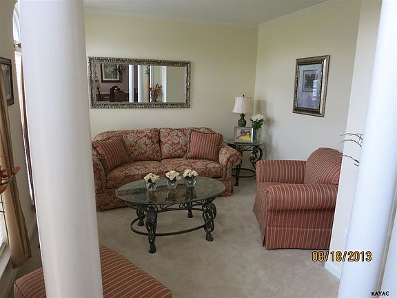 2nd image of 15 Shire Ln