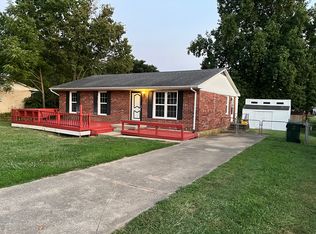 222 E Showalter Dr, Georgetown, KY 40324