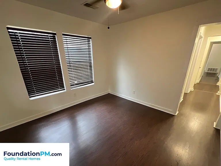 877 N Bingham St #1 — Photo 6