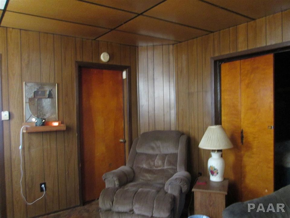 2nd image of 3305 SW Adams St