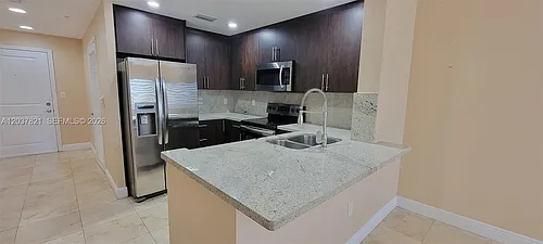10 Aragon Ave #901 Photo 1
