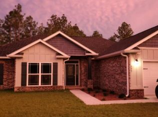 9867 Shangri La West Rd, Milton, FL 32583