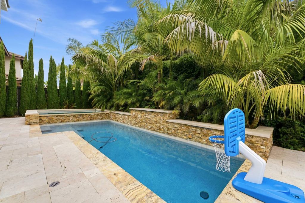 1557 Loma Alta, San Marcos, CA - More